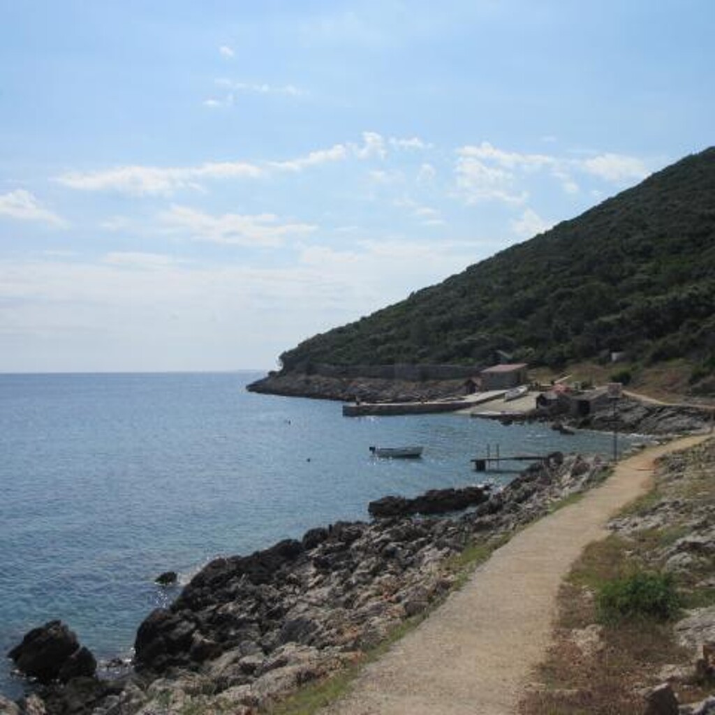 Image 3811264 - 9