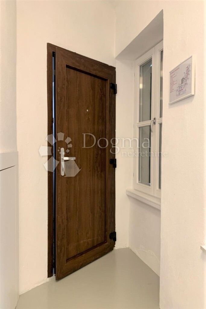 Image 18