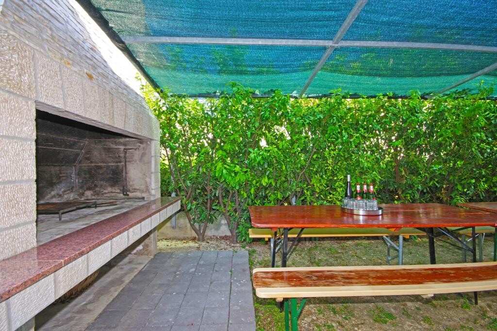 Image 3811332 - 11
