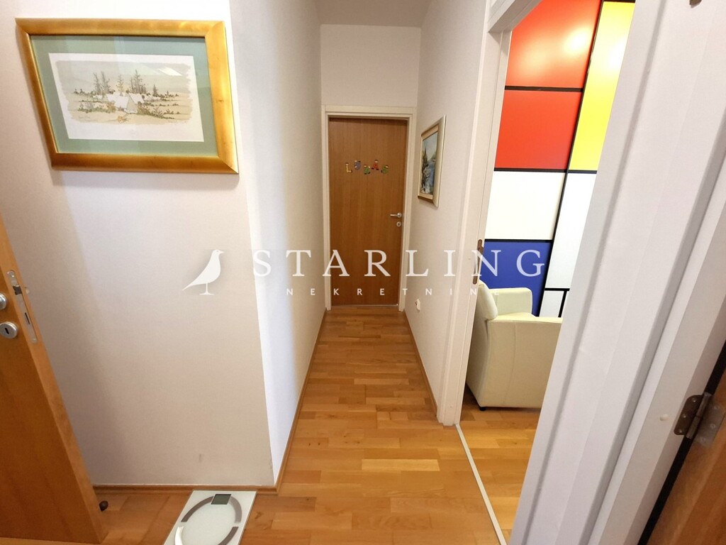 Image 12