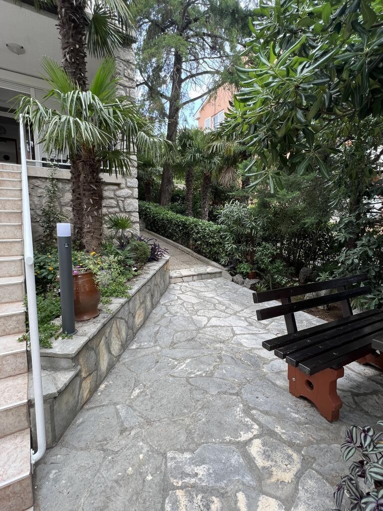 Image 3814911 - 3