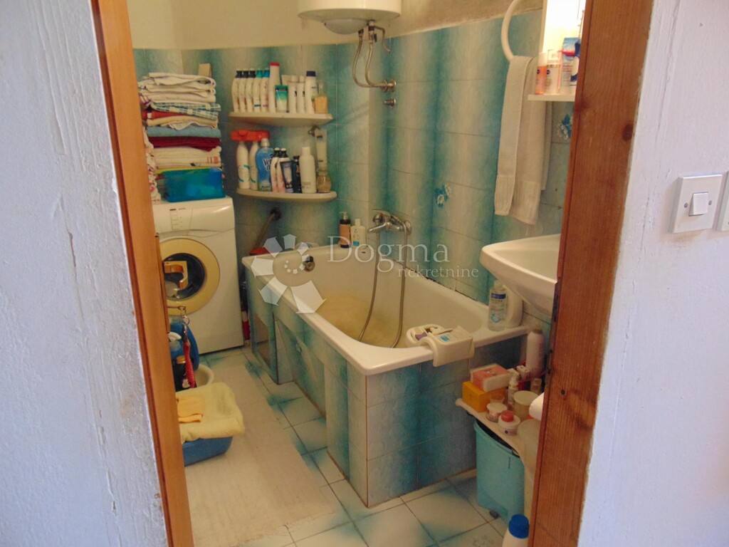 Image 9