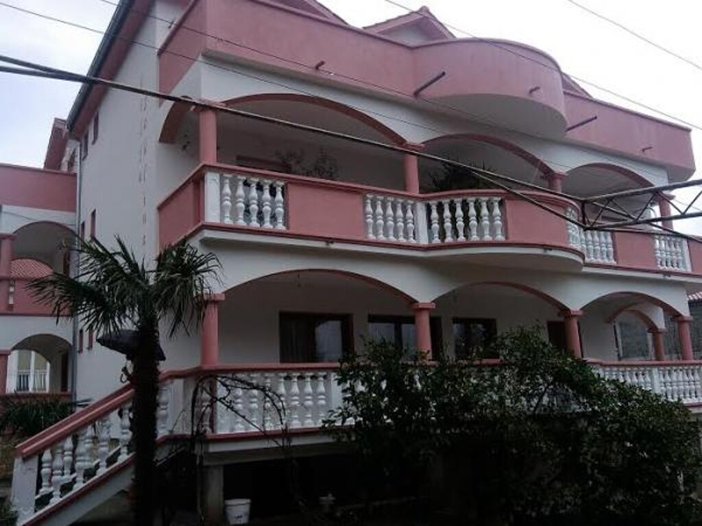 Image 3839303 - 1