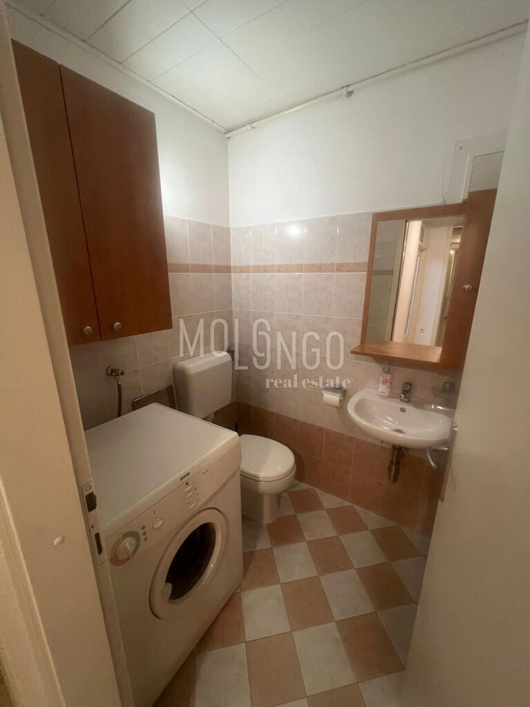 Image 9