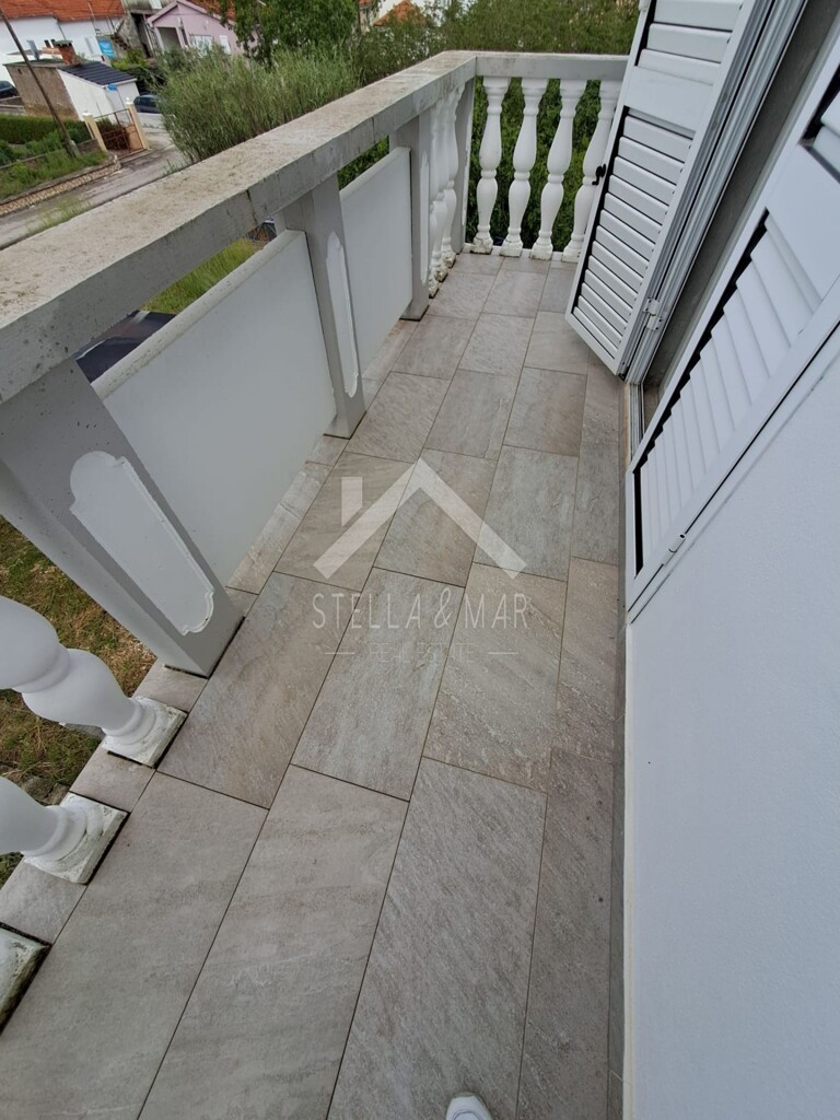 Image 5277545 - 17