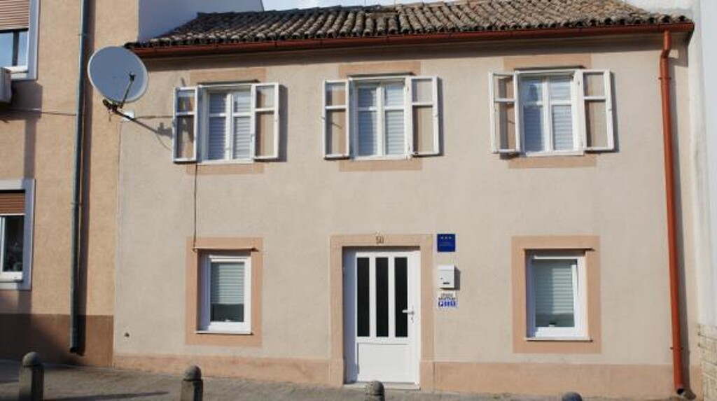 Image 3813633 - 1