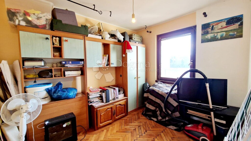 Image 6341560 - 4