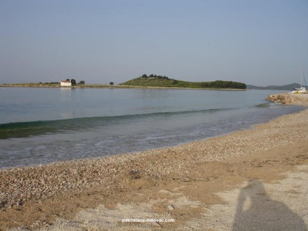 Image 3811676 - 10