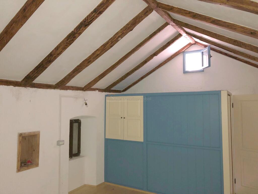 Image 18