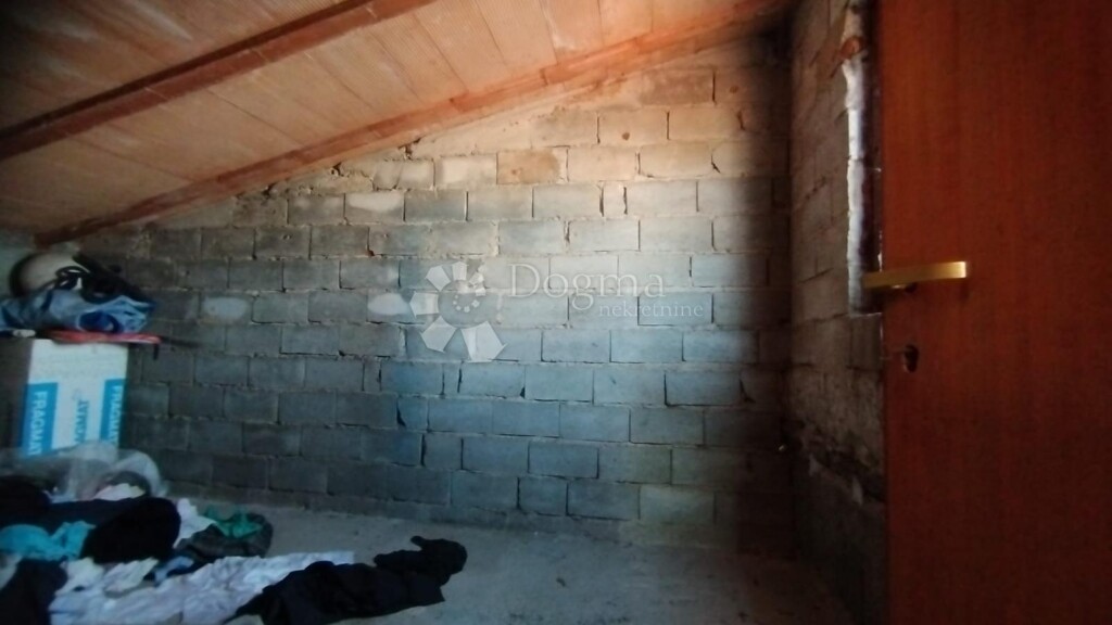 Image 5484710 - 5