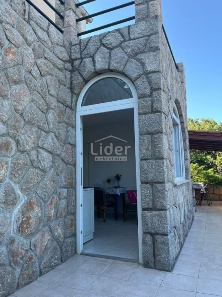 Image 13