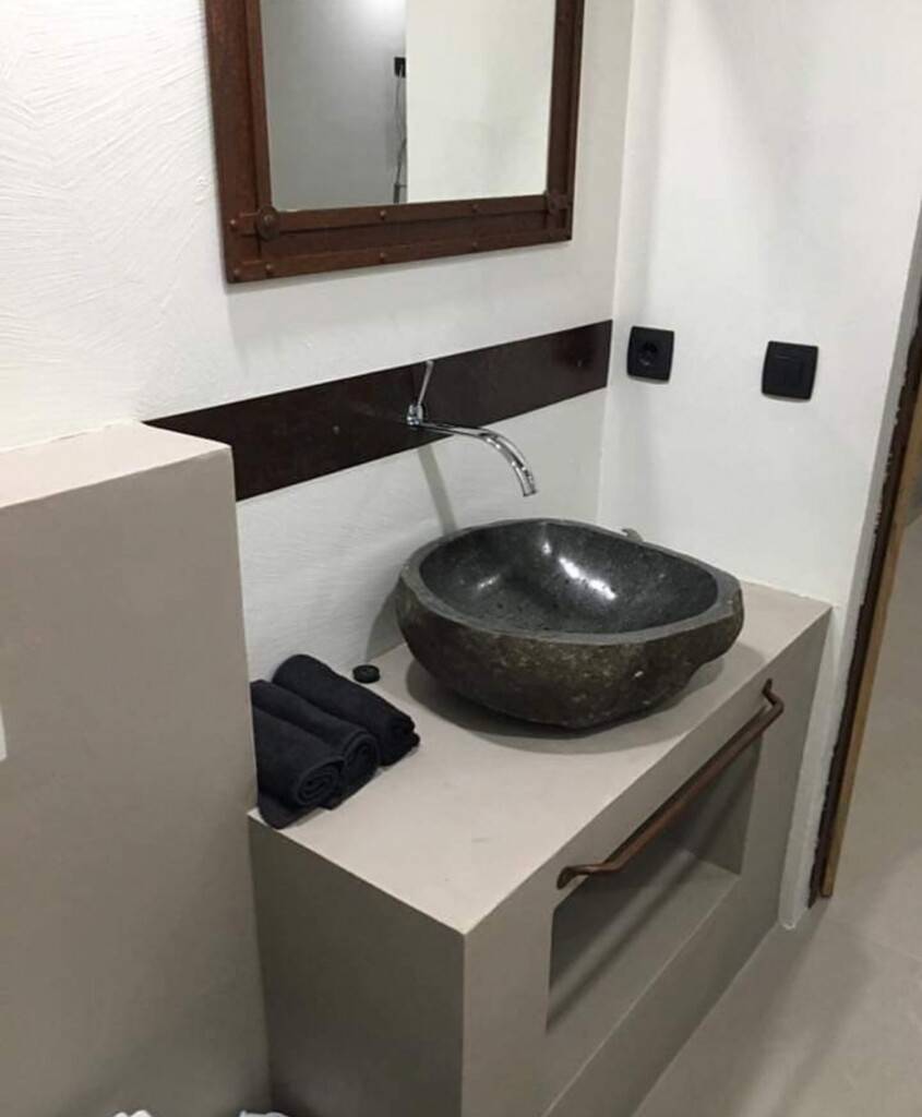 Image 19