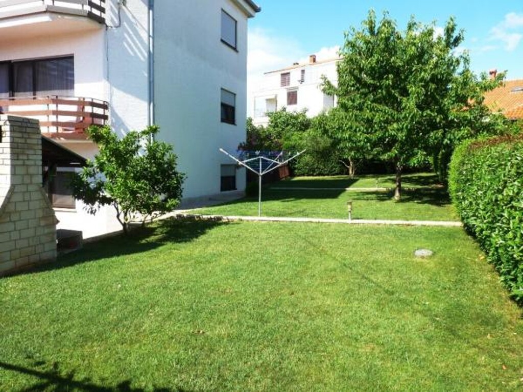Image 3812203 - 4