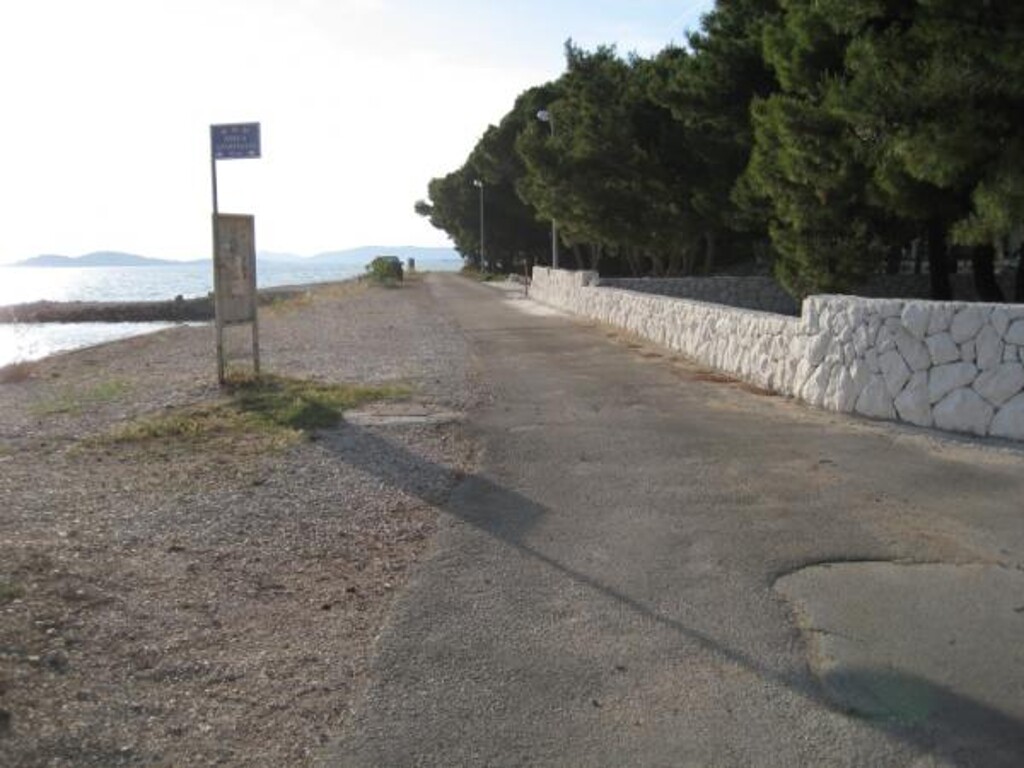 Image 3810551 - 9