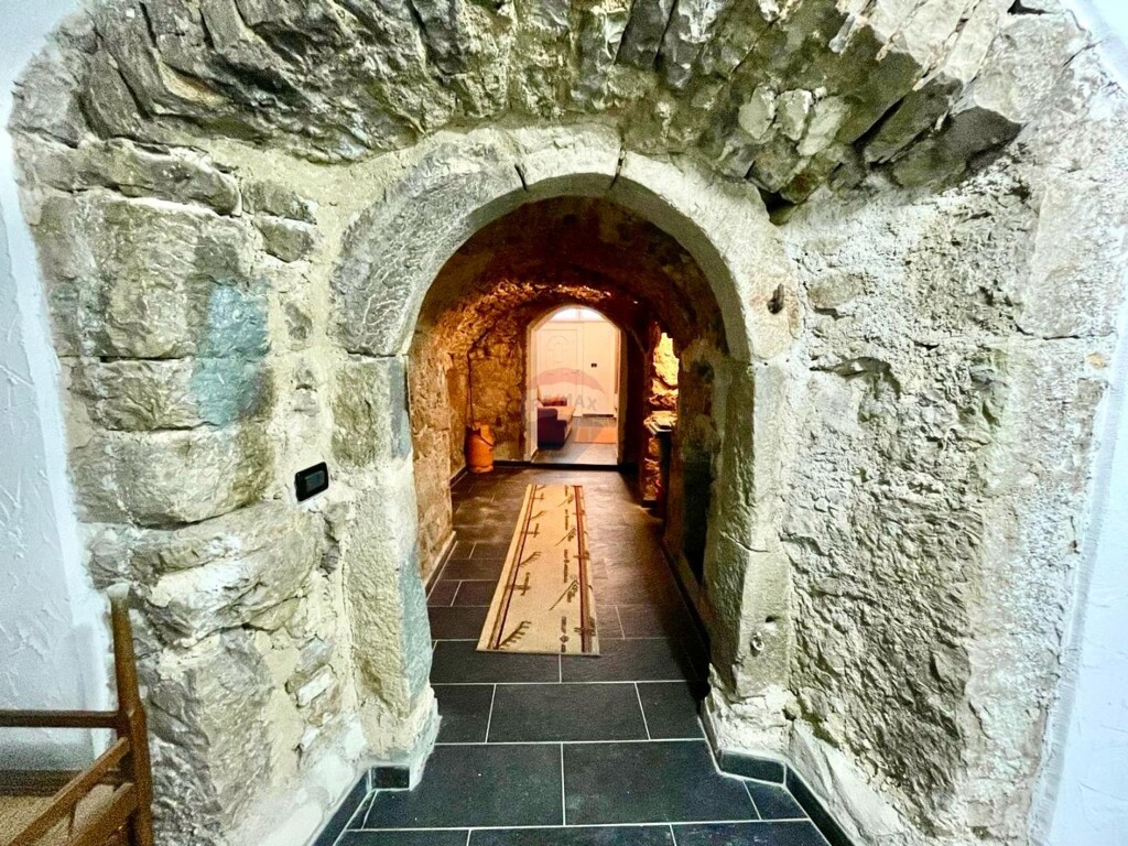Image 13