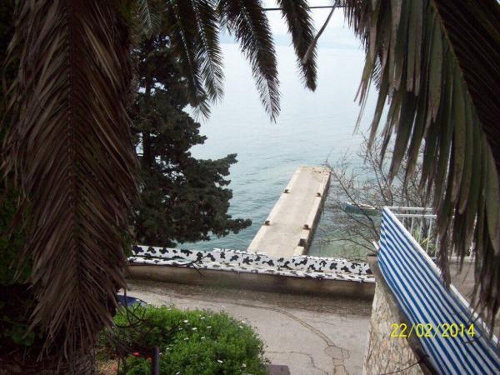 Image 3838780 - 9