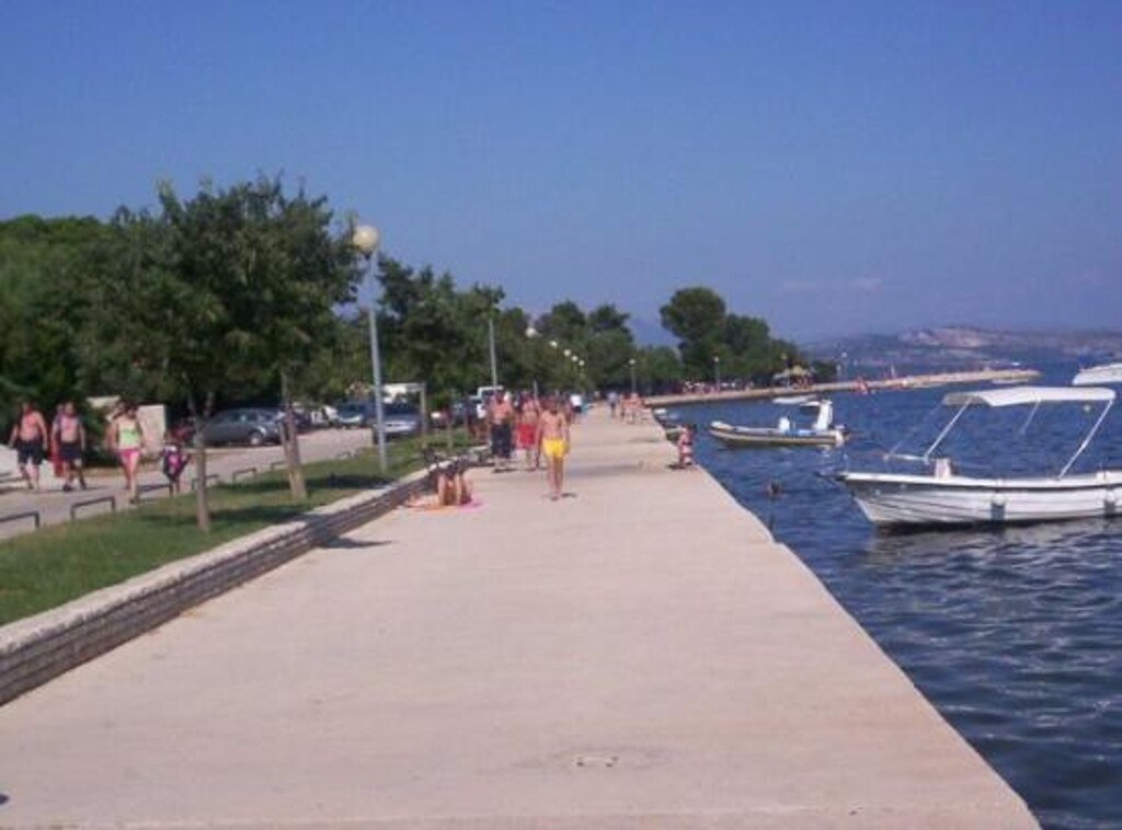 Image 3811485 - 15