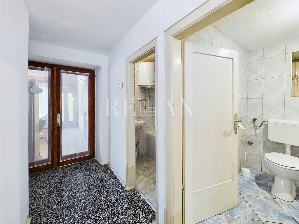 Image 12