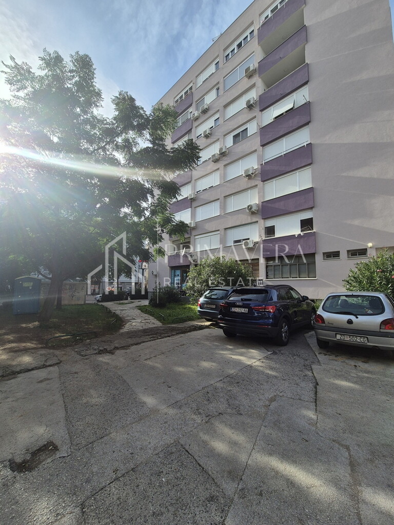 Image 10