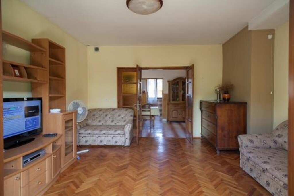Image 3810886 - 5