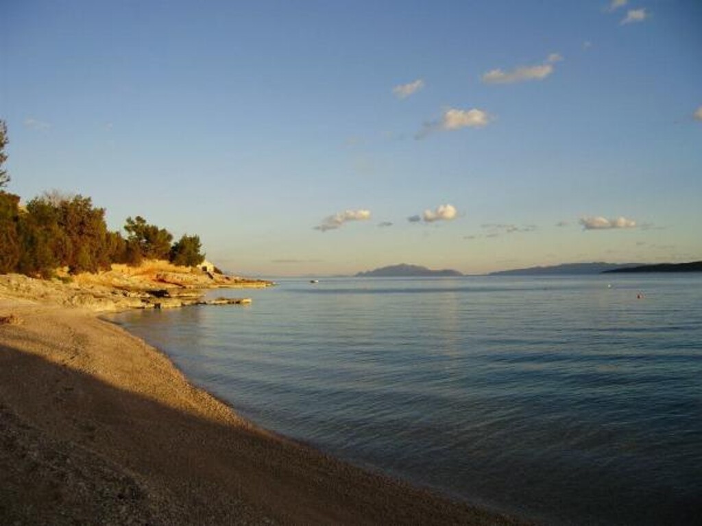 Image 3811564 - 5