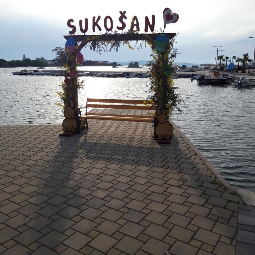 Image 3812844 - 1
