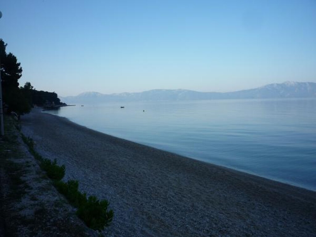 Image 3813527 - 12