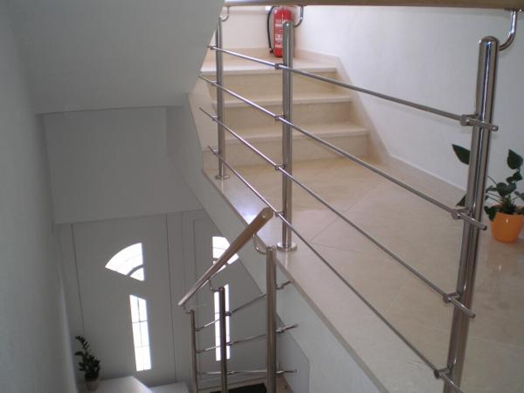 Image 3813928 - 8