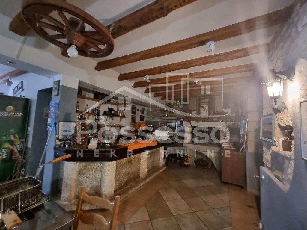 Image 10