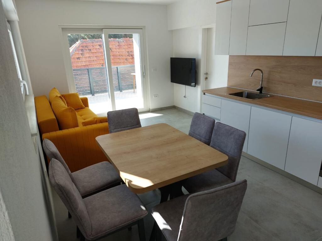 Image 3812129 - 3