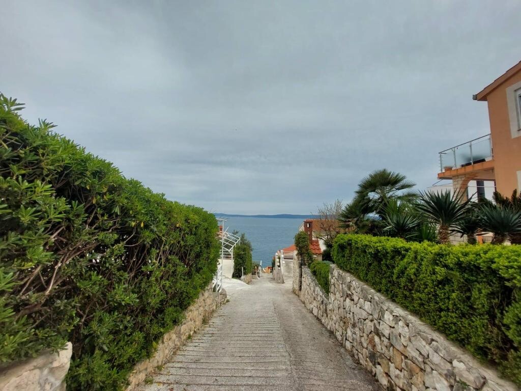 Image 3812803 - 2