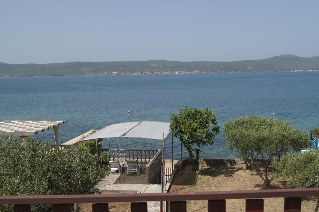 Image 11