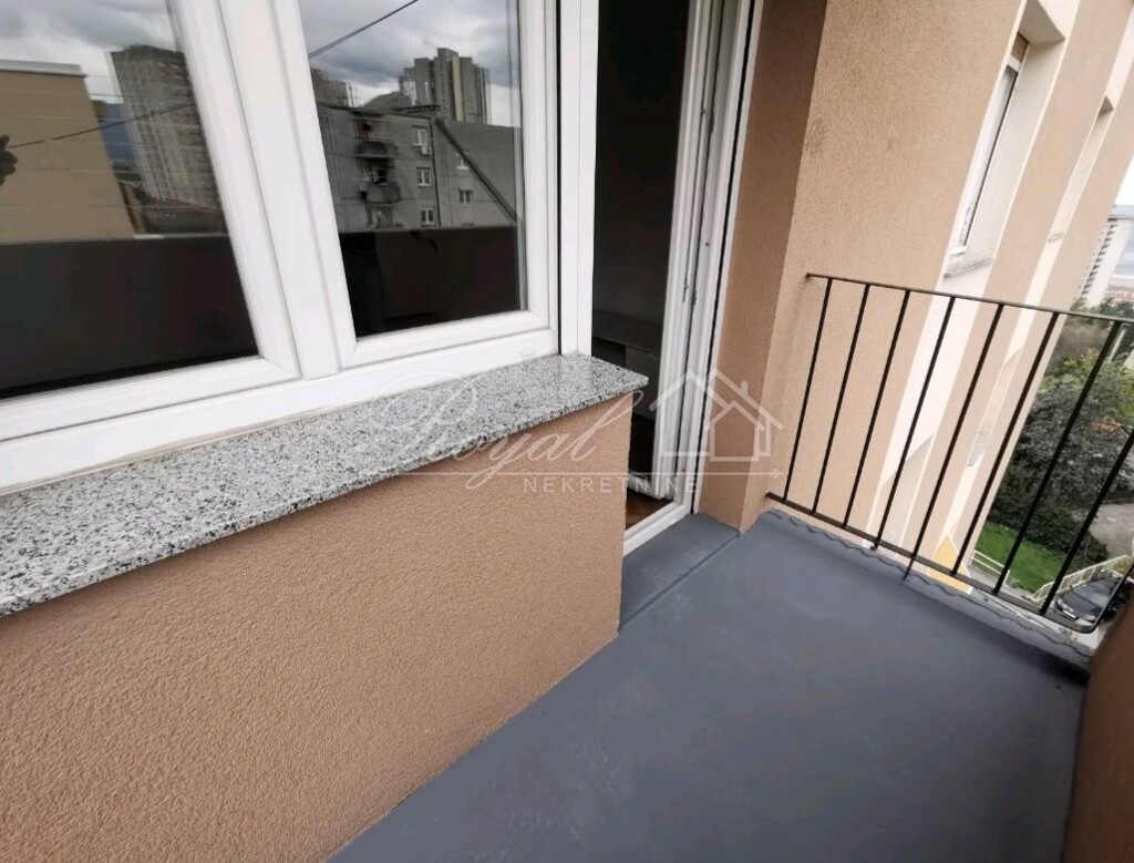 Image 10