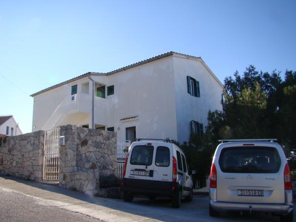 Image 3813335 - 2