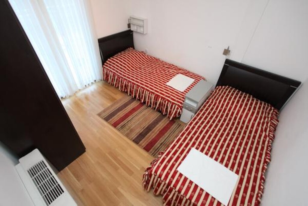 Image 3810622 - 27