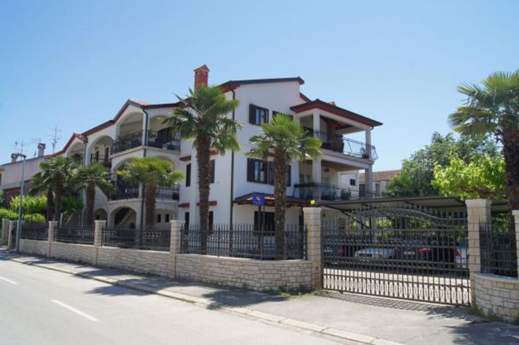 Image 3810588 - 2