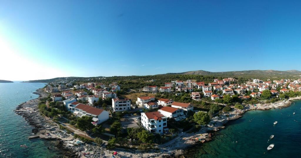 Image 3812604 - 2