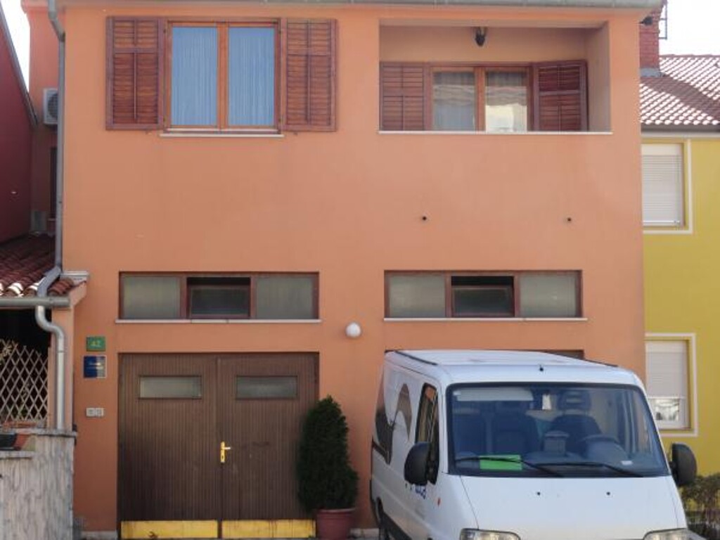 Image 3812423 - 5