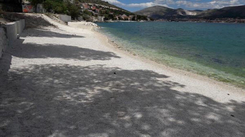 Image 3811096 - 6