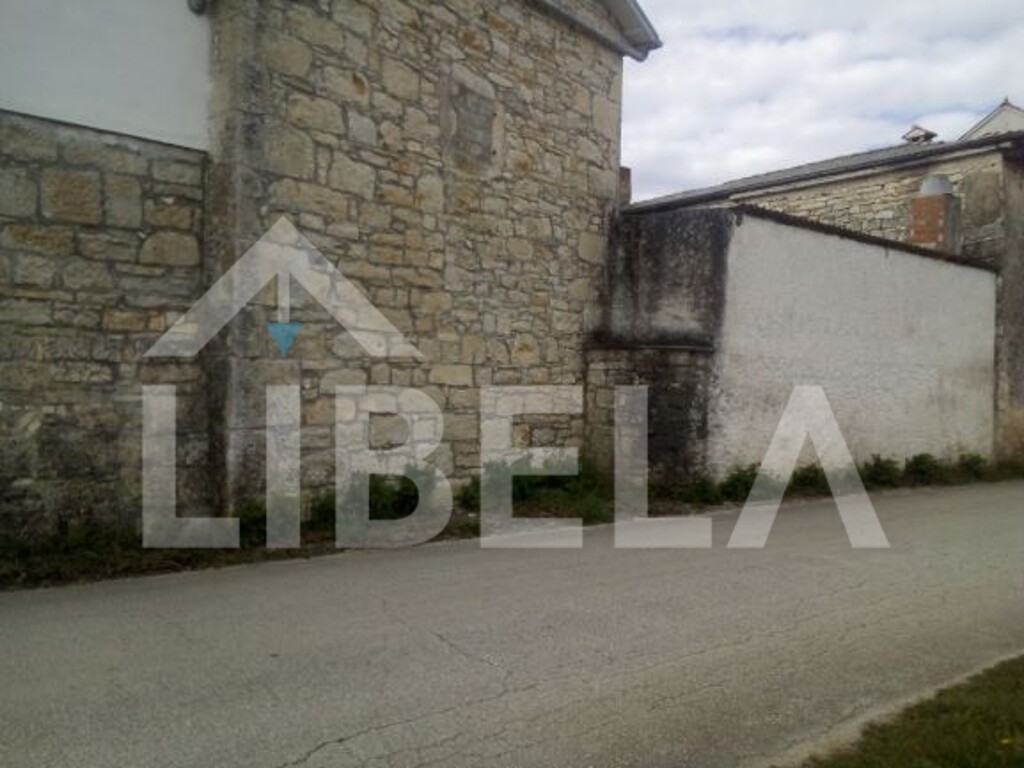 Image 12