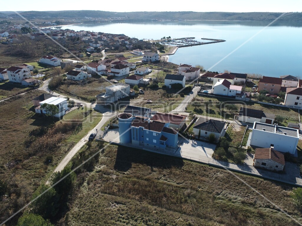 Image 6158201 - 5