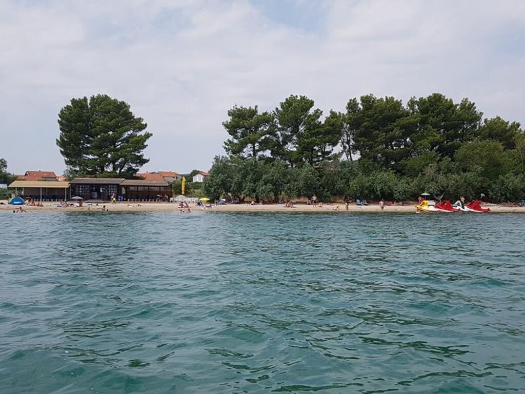 Image 3811485 - 23
