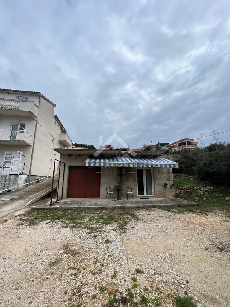 Image 8
