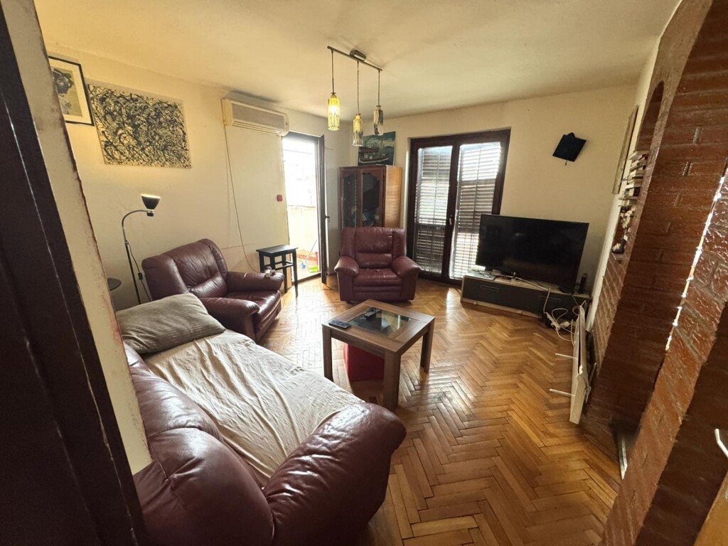Image 6