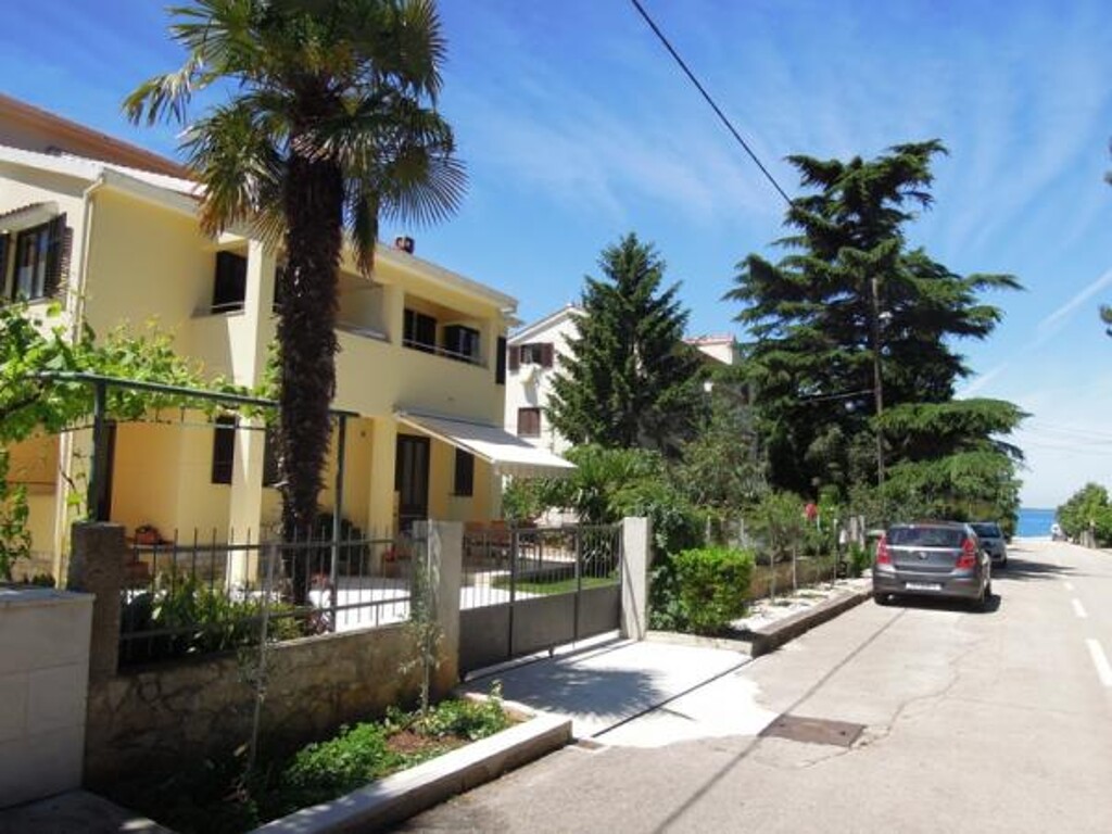 Image 3814407 - 8