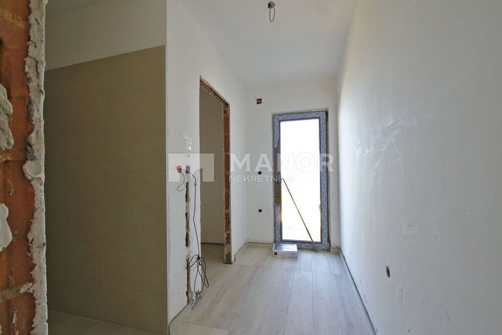 Image 9