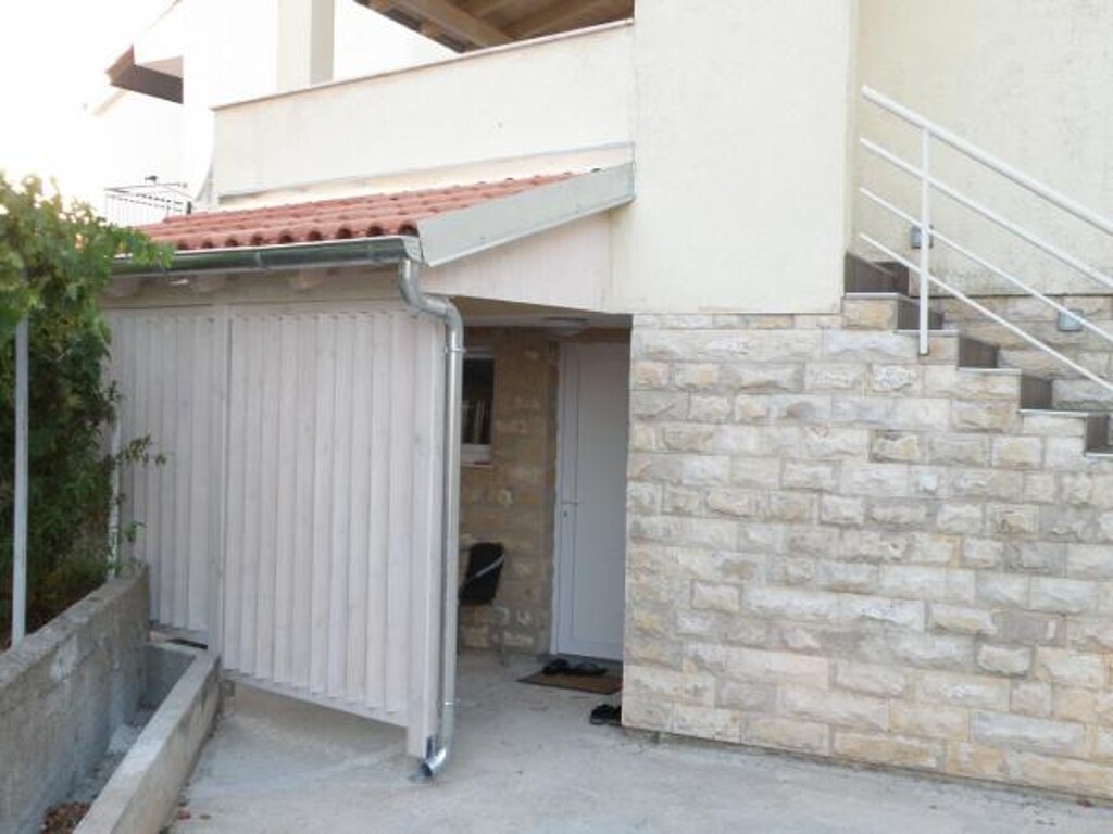 Image 3814293 - 10