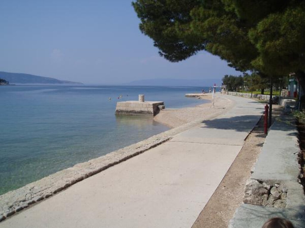 Image 3838458 - 16