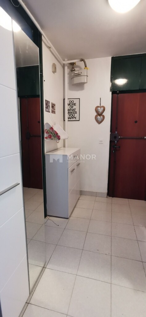 Image 9