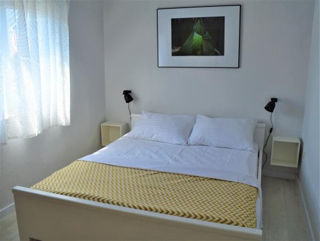 Image 3812940 - 15